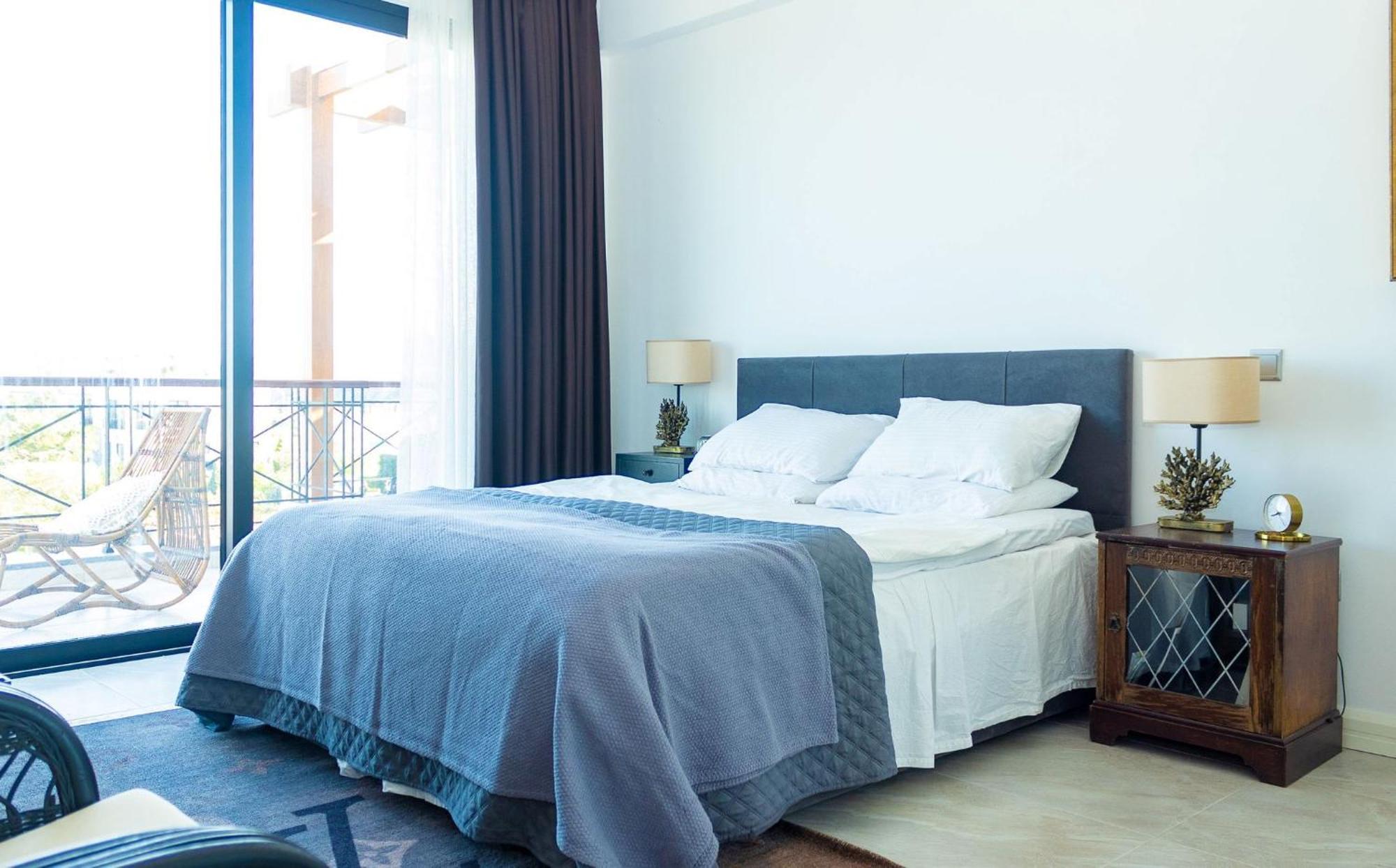 Apartmán Luxurious Seafront Penthouse Kyrenia  Exteriér fotografie